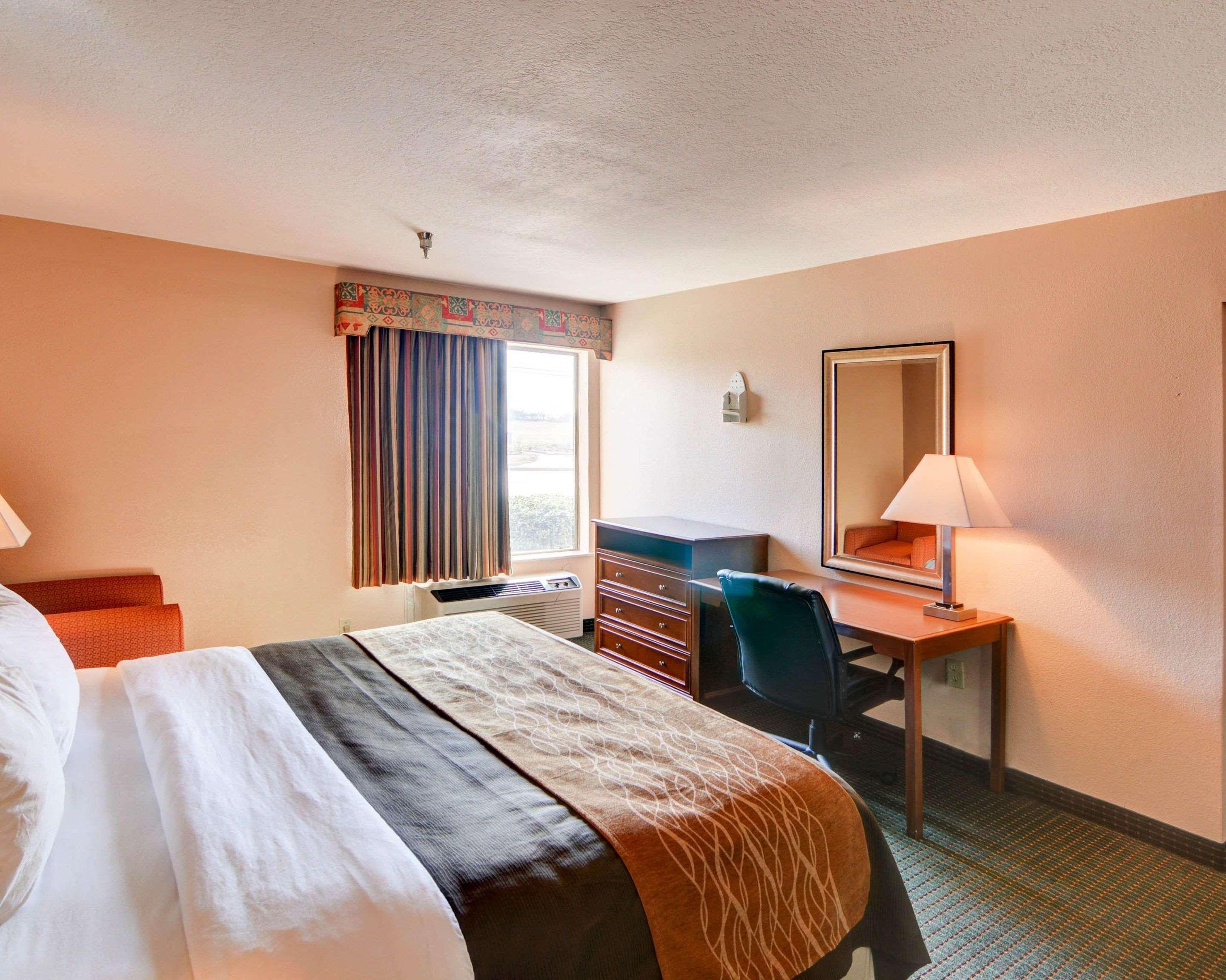 Quality Inn Forest Hill - Fort Worth South Extérieur photo